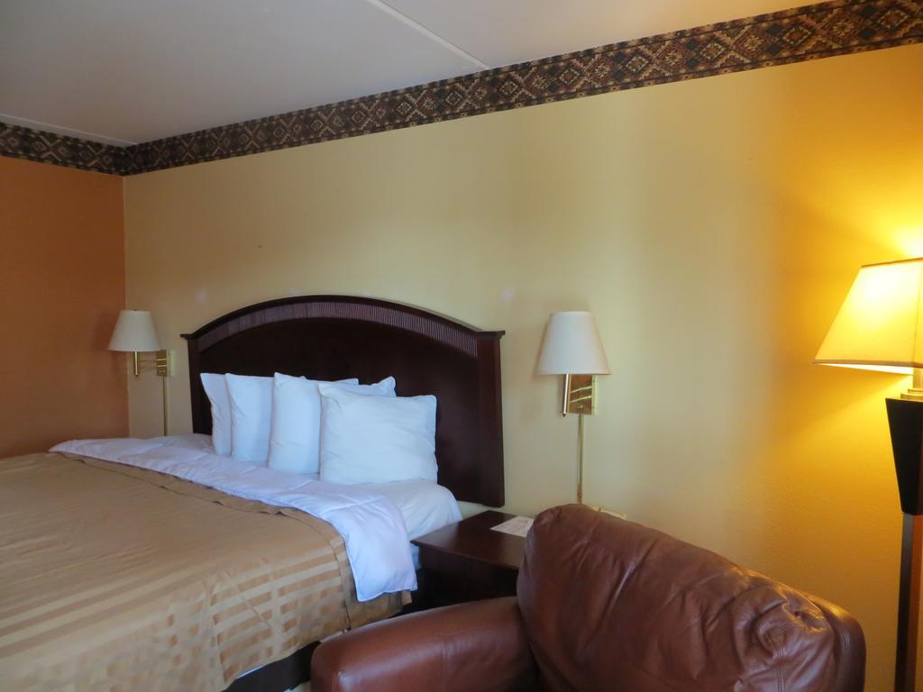 Americas Best Value Inn Ozark Eksteriør billede